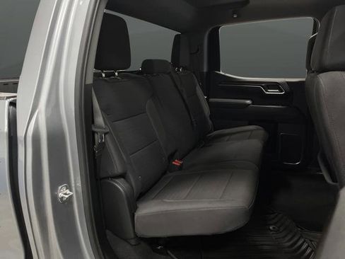 Used 2025 Chevrolet Silverado 1500 LT image 30