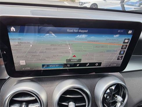 Used 2022 Mercedes-Benz GLC 300 4MATIC w/ Driver Assistance Package image 13