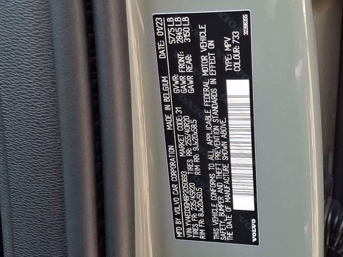 Certified 2023 Volvo C40 P8 Recharge Ultimate w/ Protection Package Premier AWD/4WD image 26