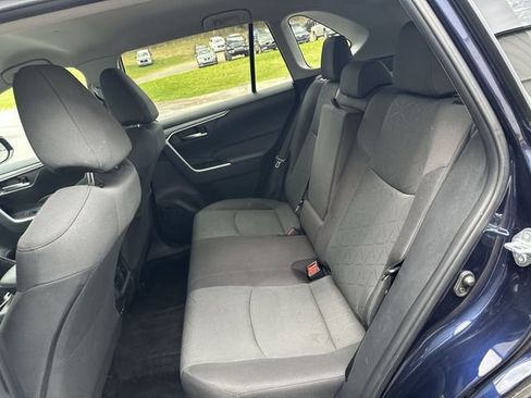 Used 2024 Toyota RAV4 XLE AWD/4WD image 25