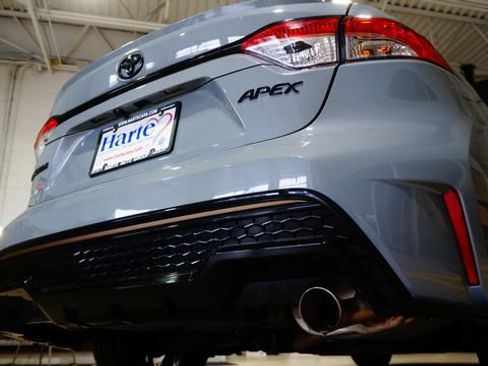 Used 2022 Toyota Corolla SE FWD image 8