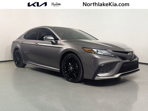 Used 2023 Toyota Camry XSE w/ Navigation Package FWD image 1