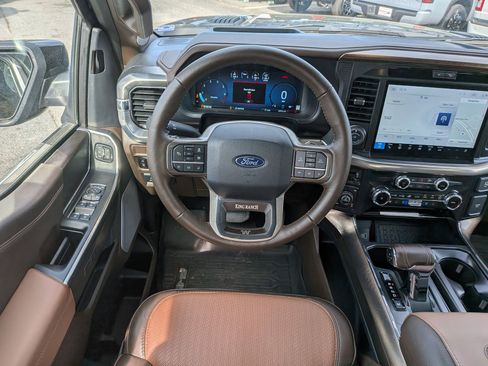 Certified 2025 Ford F150 King Ranch w/ FX4 Off-Road Package image 17