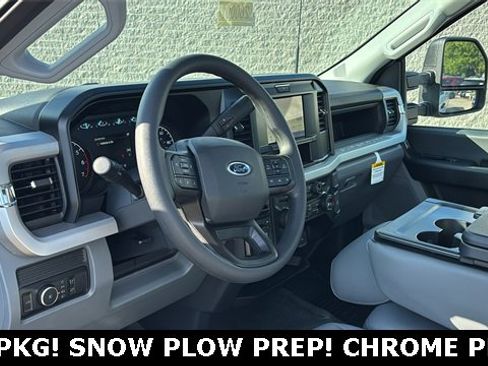 New 2026 Ford F250 XL w/ FX4 Off-Road Package image 6