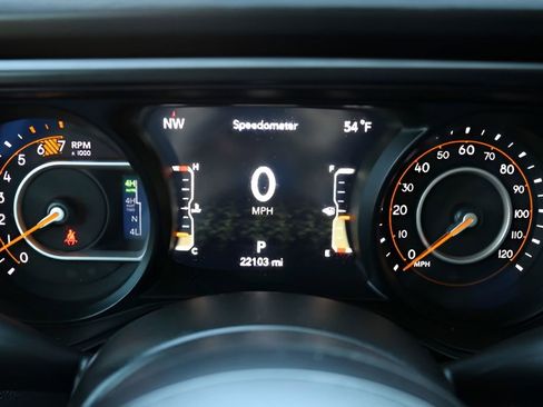 Used 2024 Jeep Wrangler Unlimited Rubicon 392 image 27