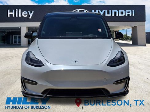 Used 2023 Tesla Model Y Performance AWD/4WD image 6