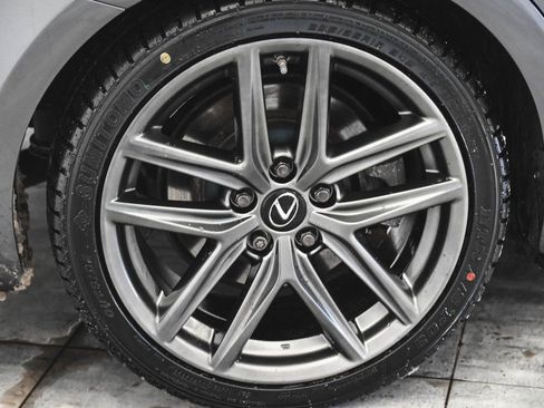 Used 2020 Lexus IS 300 F Sport w/ F Sport Package image 7