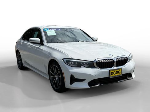 Used 2021 BMW 330e w/ Driving Assistance Package RWD image 7