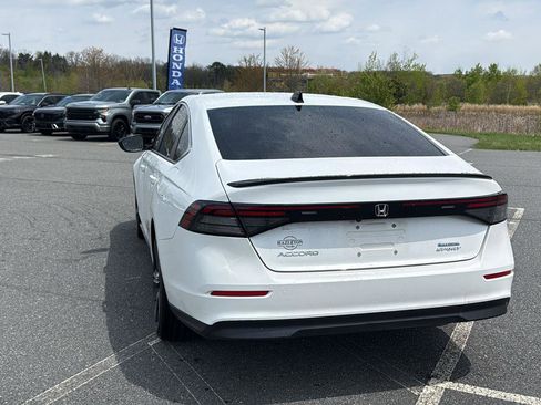 Used 2024 Honda Accord Sport image 9