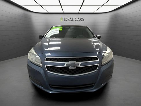 Used 2013 Chevrolet Malibu LS w/ Protection Package FWD image 2