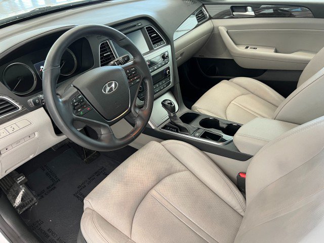 Used 2015 Hyundai Sonata ECO w/ Option Group 08 FWD image 10