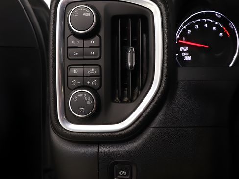 Used 2022 Chevrolet Silverado 1500 RST w/ True North Edition Plus AWD/4WD image 19