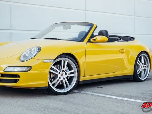 Used 2006 Porsche 911 Carrera 4 image 34