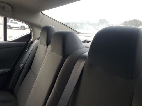 Used 2024 Nissan Sentra S image 10