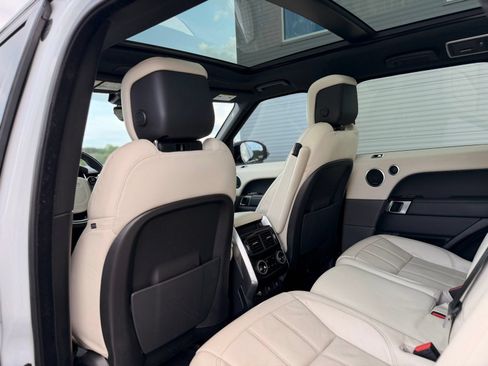 Used 2022 Land Rover Range Rover Sport HSE Silver Edition AWD/4WD image 25