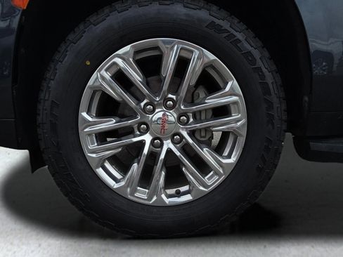 Used 2021 GMC Yukon SLT RWD image 32