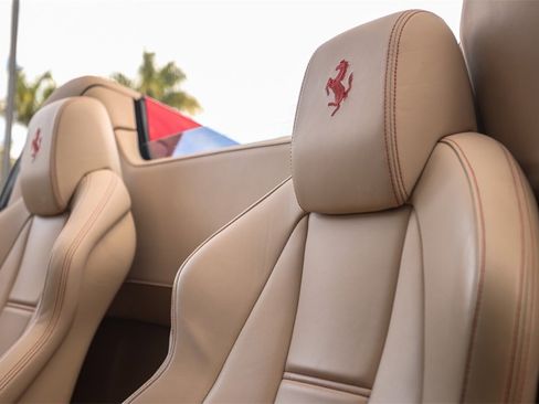 Certified 2013 Ferrari 458 Spider Base image 41