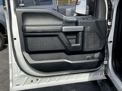 Certified 2018 Ford F150 XLT w/ Equipment Group 302A Luxury AWD/4WD image 20