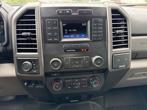 Used 2017 Ford F350 XL w/ STX Appearance Package AWD/4WD image 17