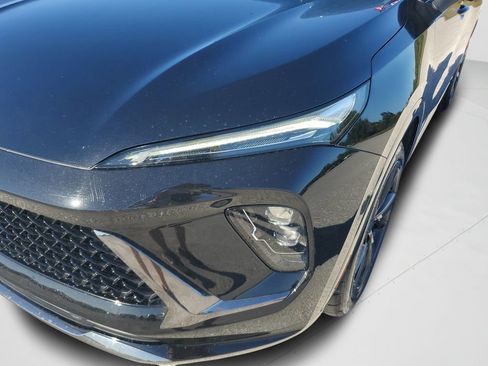 Used 2025 Buick Envision Sport Touring image 17