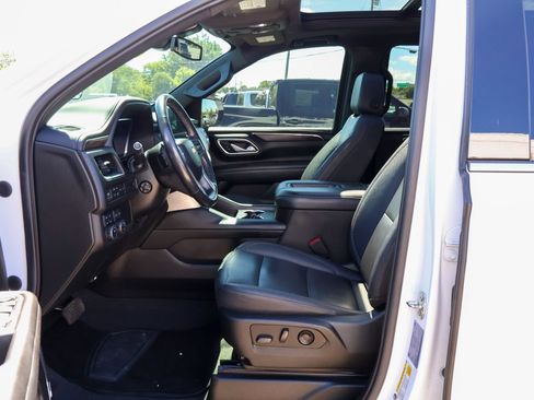 Used 2022 Chevrolet Tahoe LT w/ LT Signature Plus Package AWD/4WD image 9