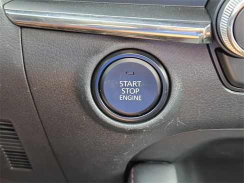 Used 2023 MAZDA MAZDA3 s image 22