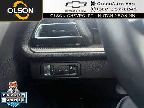 Certified 2025 Chevrolet Traverse LT image 27