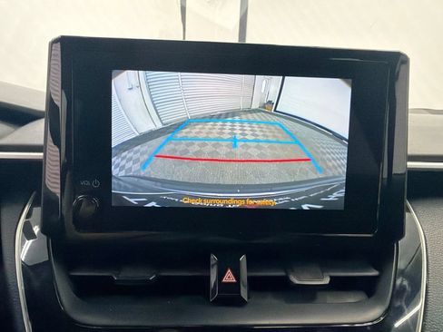 Used 2024 Toyota Corolla LE FWD image 27