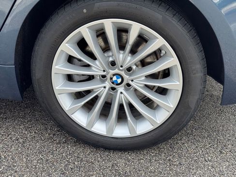 Certified 2023 BMW 530i xDrive w/ Premium Package AWD/4WD image 8