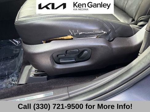 Used 2014 Lincoln MKS AWD w/ Equipment Group 101A image 28