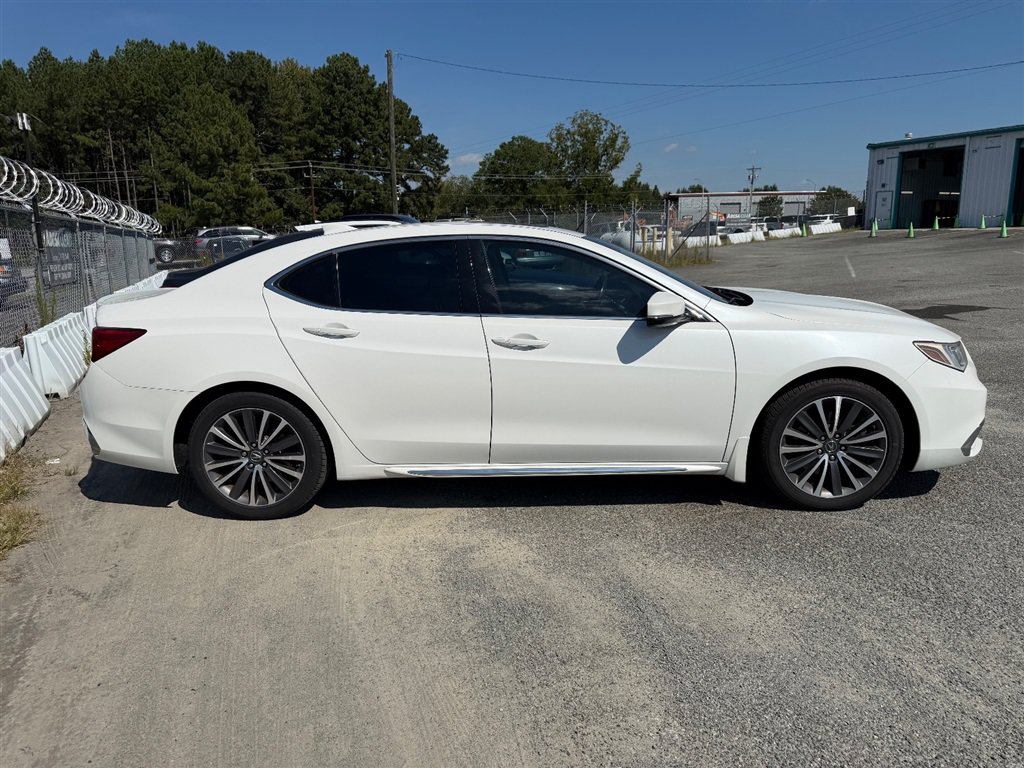 Used 2018 Acura TLX w/ Advance Package FWD image 3