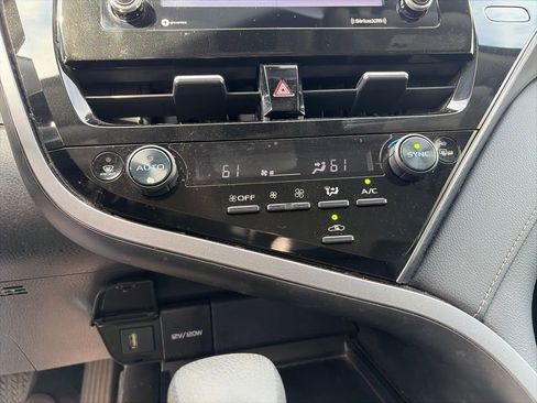 Used 2023 Toyota Camry LE w/ Convenience Package image 19