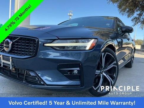 Certified 2025 Volvo S60 B5 Core image 13