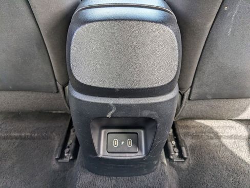 Used 2024 Hyundai Elantra SEL image 39