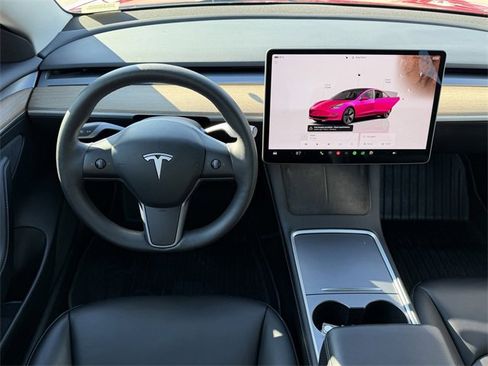 Used 2023 Tesla Model 3 Standard Range image 10