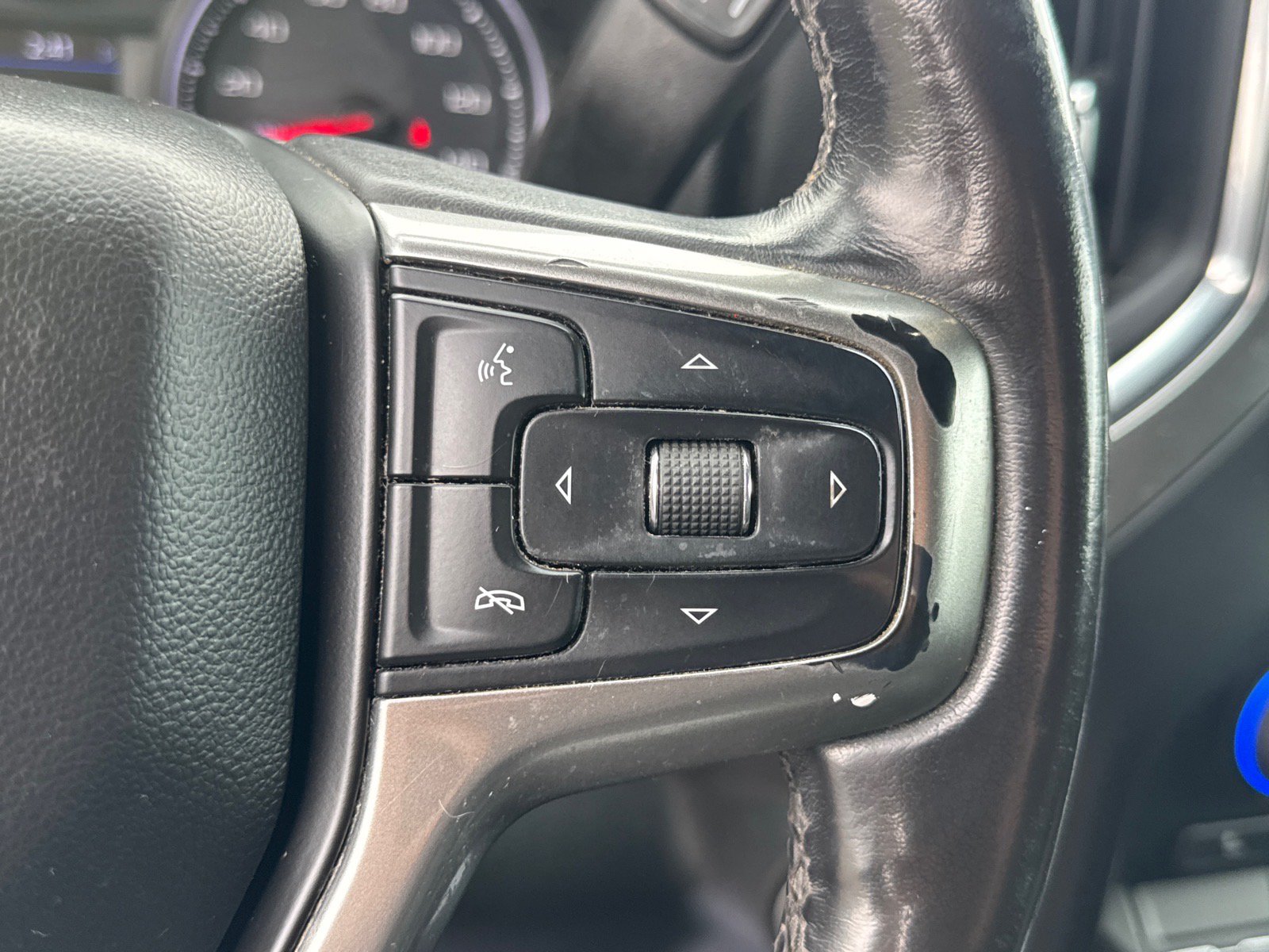Used 2019 Chevrolet Silverado 1500 LT w/ All-Star Edition AWD/4WD image 20