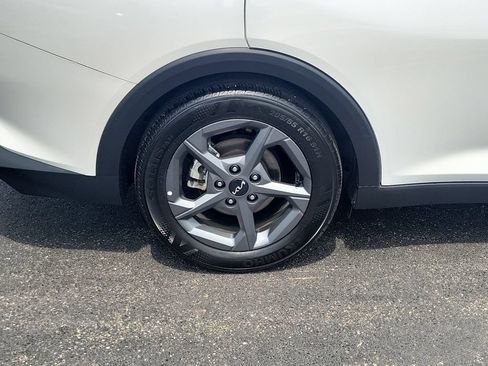 Used 2025 Kia K4 FWD image 6