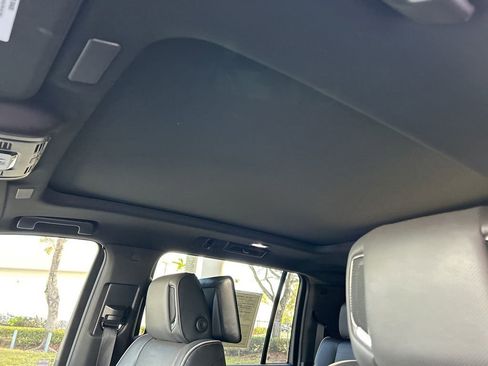 Used 2025 Cadillac Escalade ESV Premium Luxury w/ Touring Package image 20