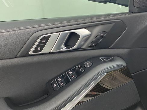 Used 2019 BMW X5 xDrive40i w/ Convenience Package image 25