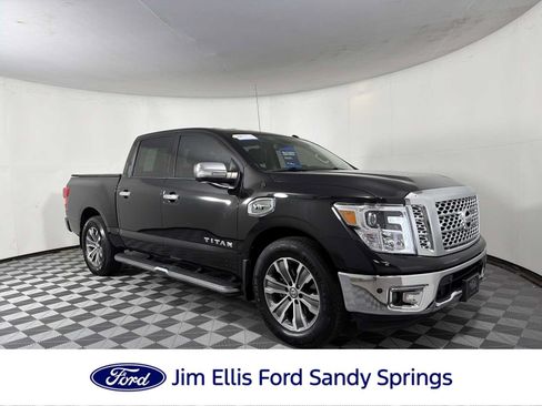 Used 2017 Nissan Titan SL RWD image 1
