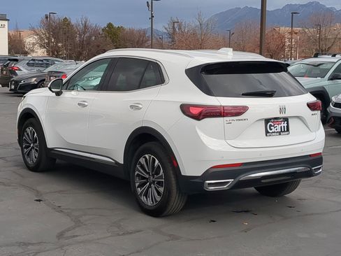 Used 2024 Buick Envision Preferred image 8