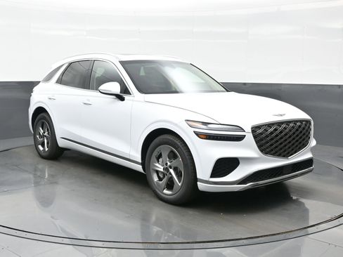 New 2026 Genesis GV70 2.5T Select image 8
