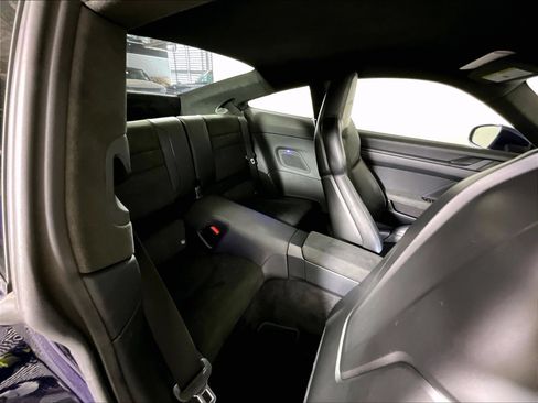 Certified 2022 Porsche 911 Carrera GTS RWD image 19