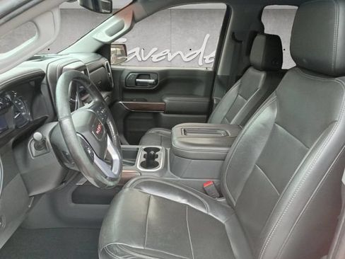 Used 2020 GMC Sierra 1500 SLT RWD image 19