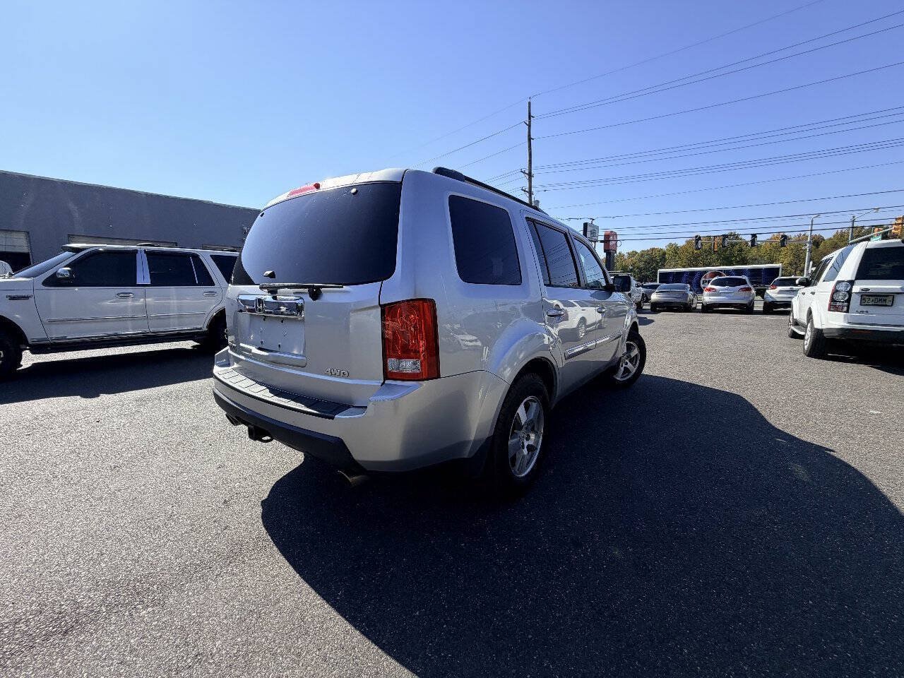 Used 2010 Honda Pilot EX-L image 29