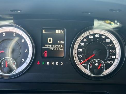 Used 2014 RAM 1500 Express RWD image 18