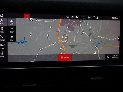 Used 2021 Porsche Cayenne image 22