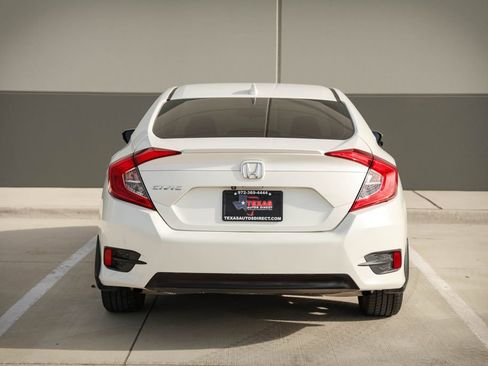 Used 2018 Honda Civic EX-T image 6