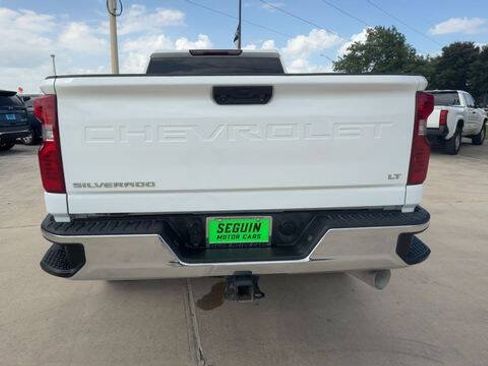 Used 2024 Chevrolet Silverado 2500 LT AWD/4WD image 7