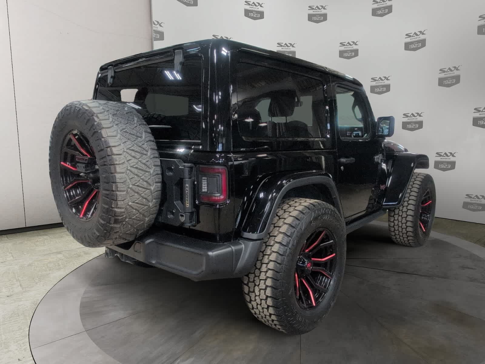 Used 2021 Jeep Wrangler Rubicon AWD/4WD image 5